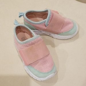Water shoes